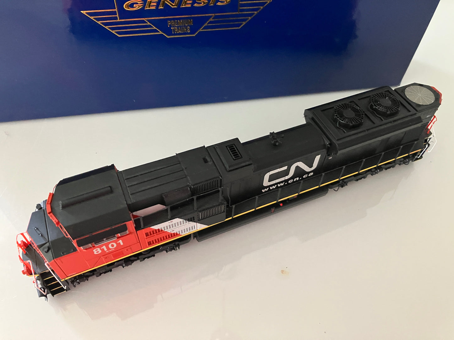 ATHG68892 Athearn Genesis SD70ACe w/DCC & Tsunami2 Sound, Canadian National #8101