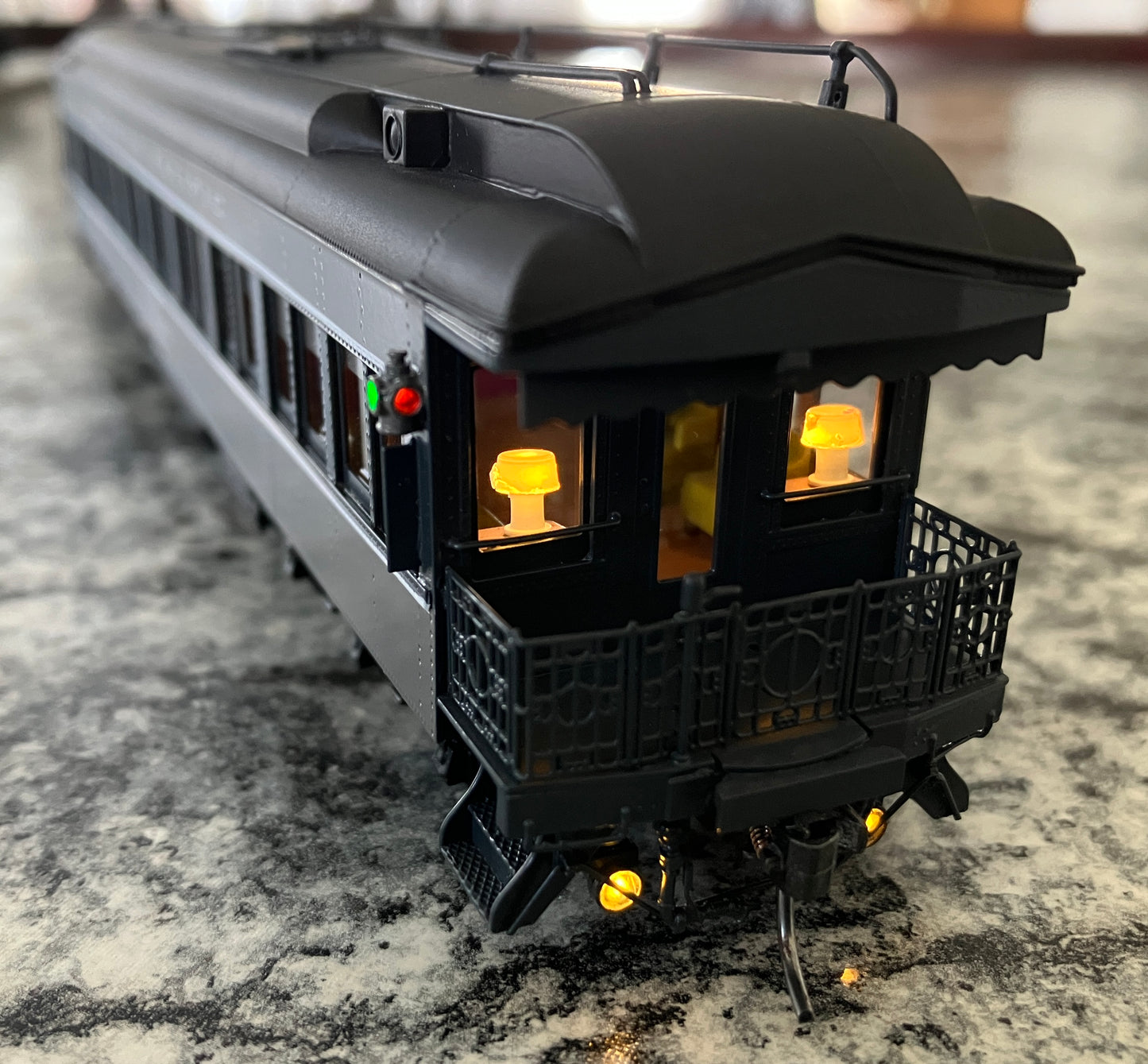 CY-0997.1 Southern Pacific #139 "Sacramento" Official Car, Two-Tone Gray (2024 Release)