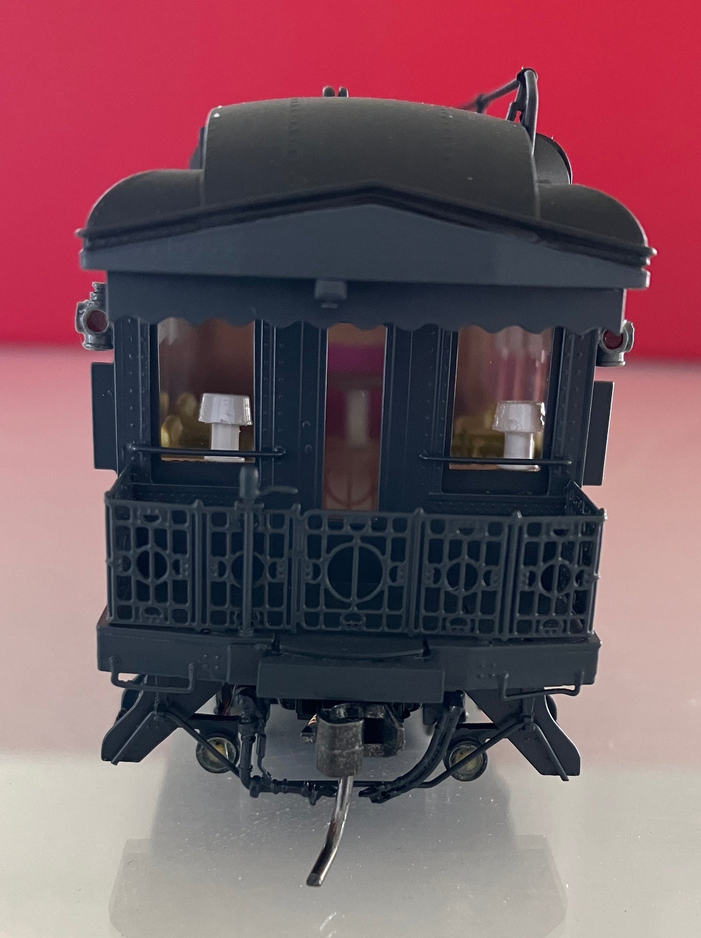 CY-0997.1 Southern Pacific #139 "Sacramento" Official Car, Two-Tone Gray (2024 Release)