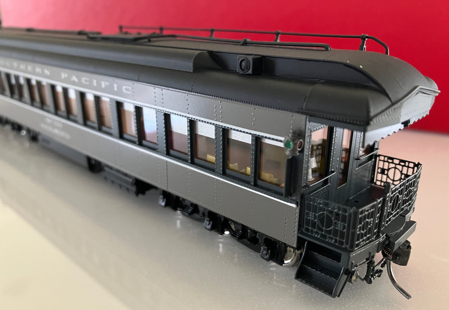 CY-0997.1 Southern Pacific #139 "Sacramento" Official Car, Two-Tone Gray (2024 Release)