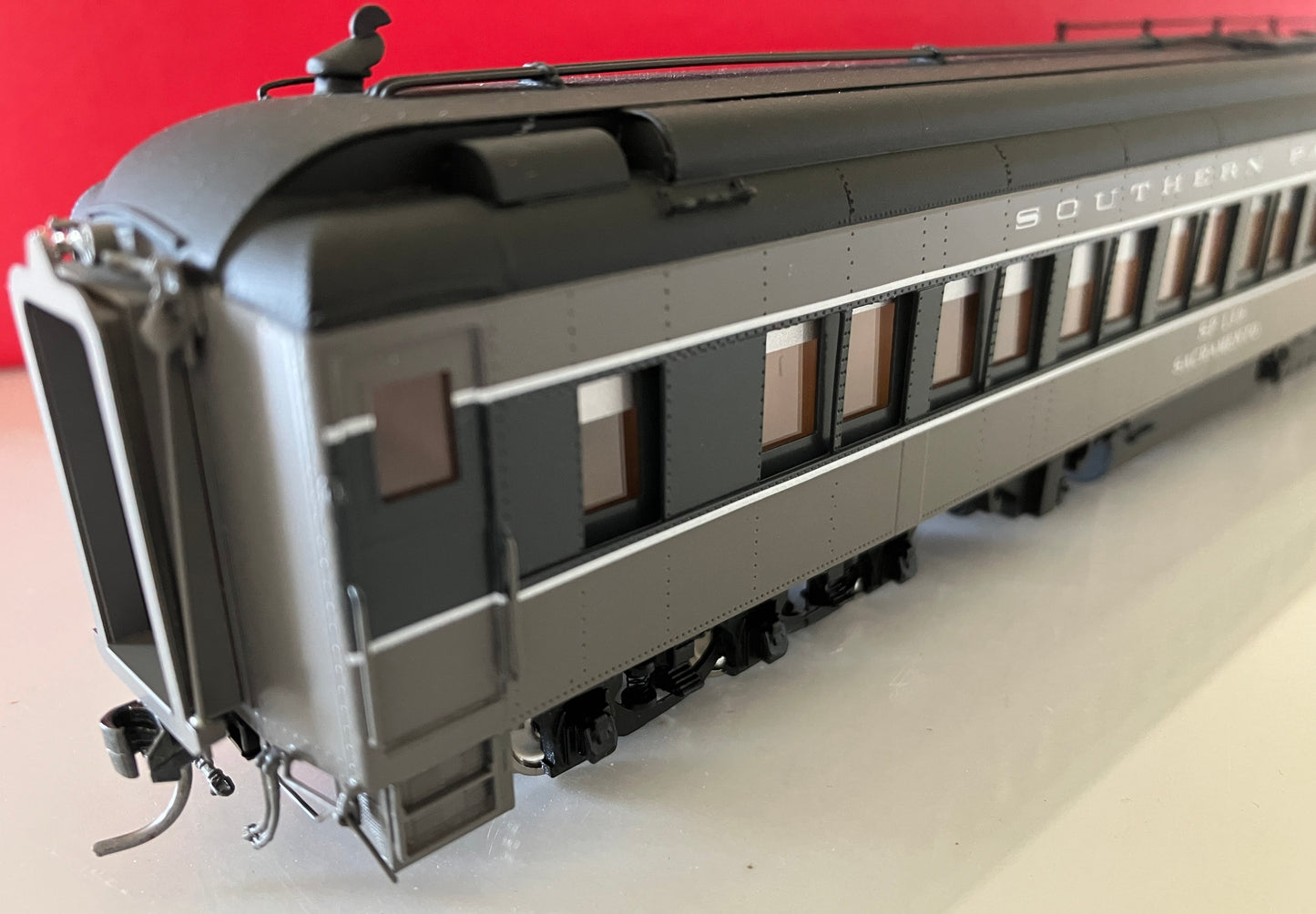 CY-0997.1 Southern Pacific #139 "Sacramento" Official Car, Two-Tone Gray (2024 Release)