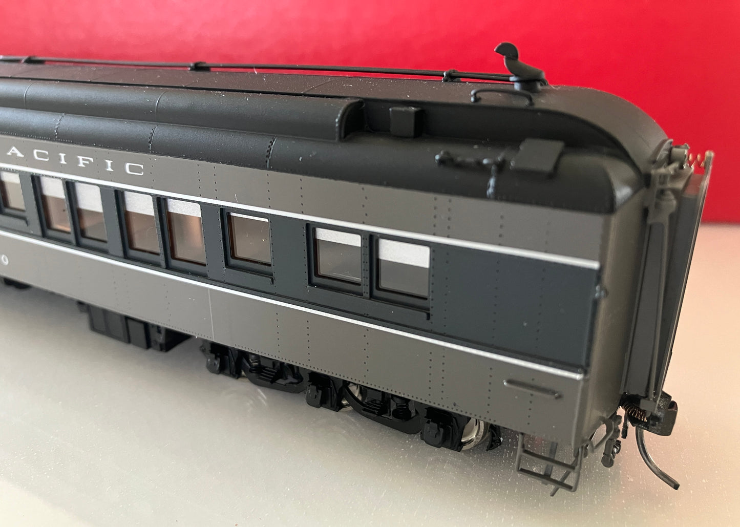 CY-0997.1 Southern Pacific #139 "Sacramento" Official Car, Two-Tone Gray (2024 Release)