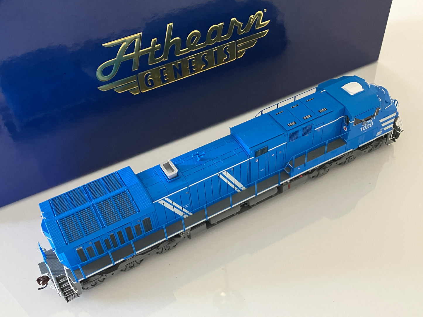 ATHG31645 Athearn Genesis G2 AC4400CW, CEFX #1020 w/DCC & Tsunami2 Sound
