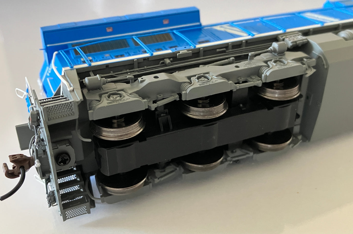 ATHG31645 Athearn Genesis G2 AC4400CW, CEFX #1020 w/DCC & Tsunami2 Sound