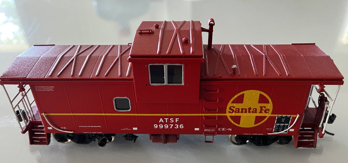 OMI-1112 HO ATSF CE-8 Wide Vision Caboose #999736 (Custom Painted)