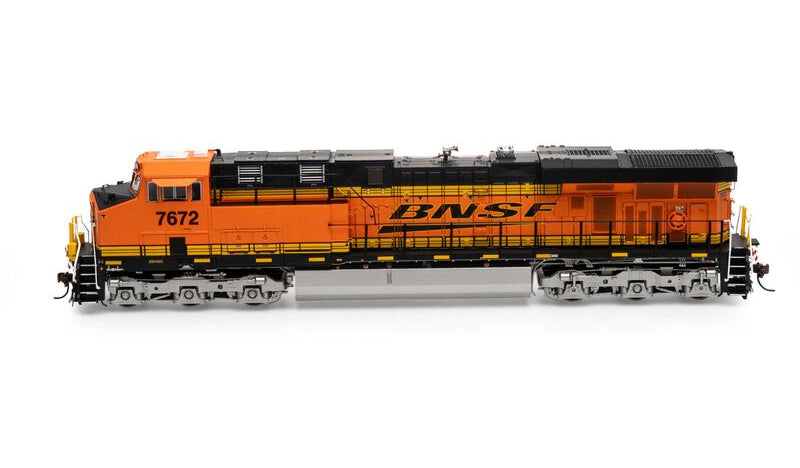 ATHG83199 Athearn Genesis ES44DC, BNSF #7672 w/DCC &Tsunami2 Sound