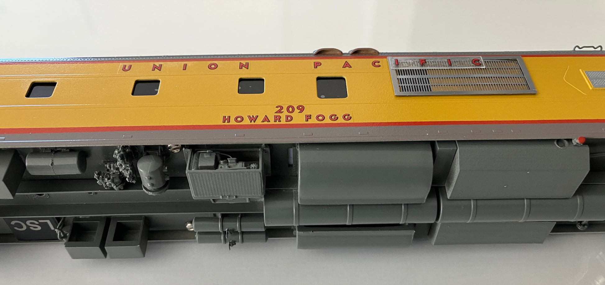 CM209.2 Union Pacific Heritage Power Car "Howard Fogg" #209 Custom Ptd. w/DCC Sound - Lone Star Collectibles