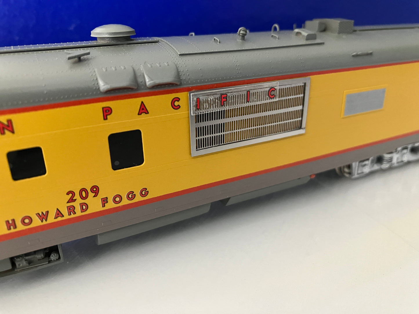 CM209.2 Union Pacific Heritage Power Car "Howard Fogg" #209 Custom Ptd. w/DCC Sound - Lone Star Collectibles