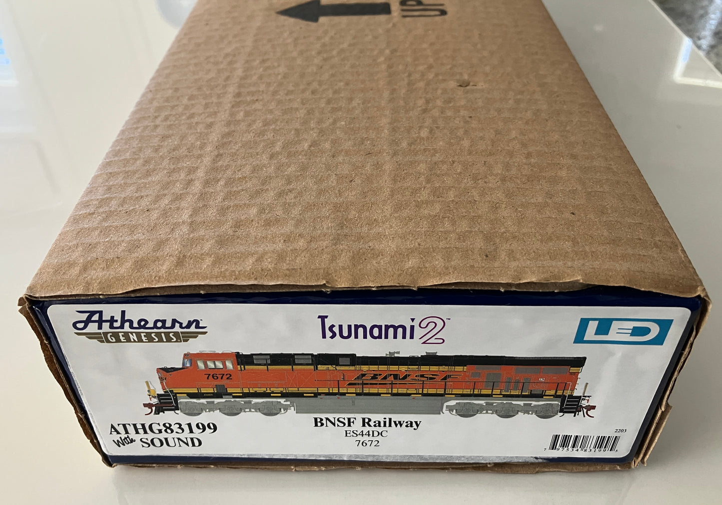 ATHG83199 Athearn Genesis ES44DC, BNSF #7672 w/DCC &Tsunami2 Sound