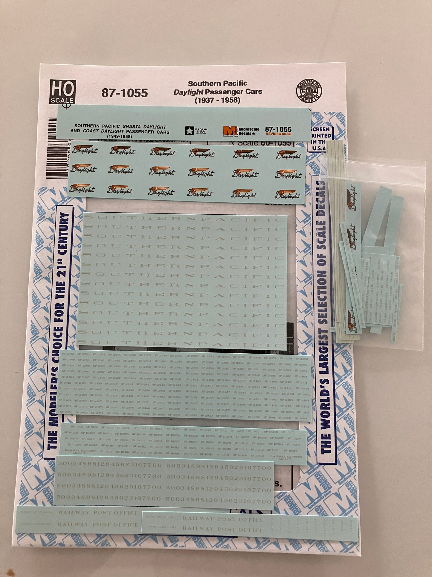 MC87-1055 Microscale Water-slide Decals for Southern Pacific "Daylight" Passenger Cars
