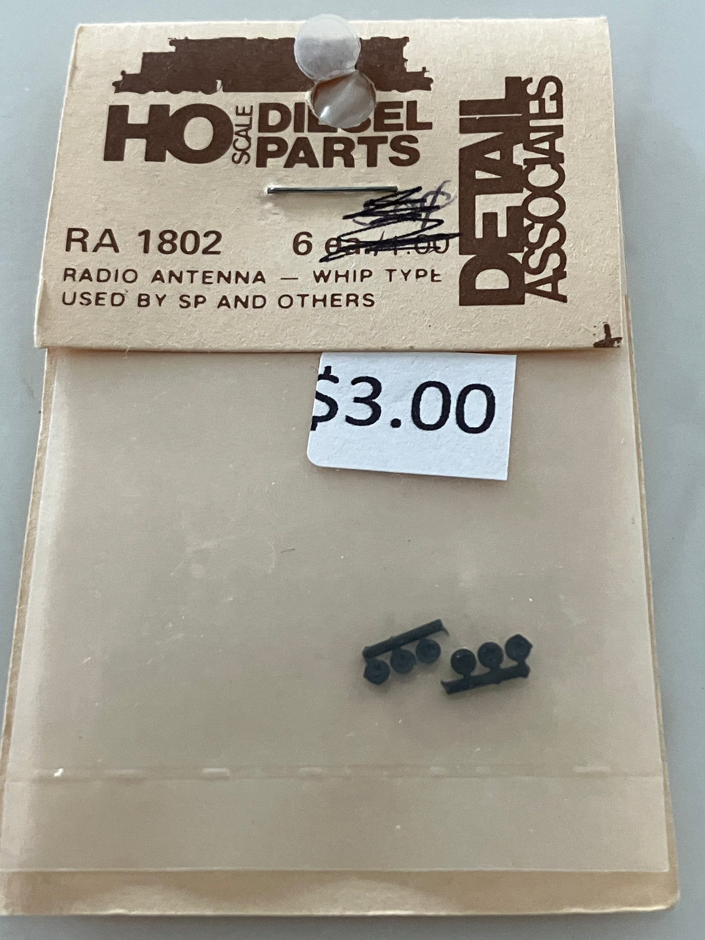 RA1802 Detail Associates Radio Antenna in HO Scale (6/pkg)